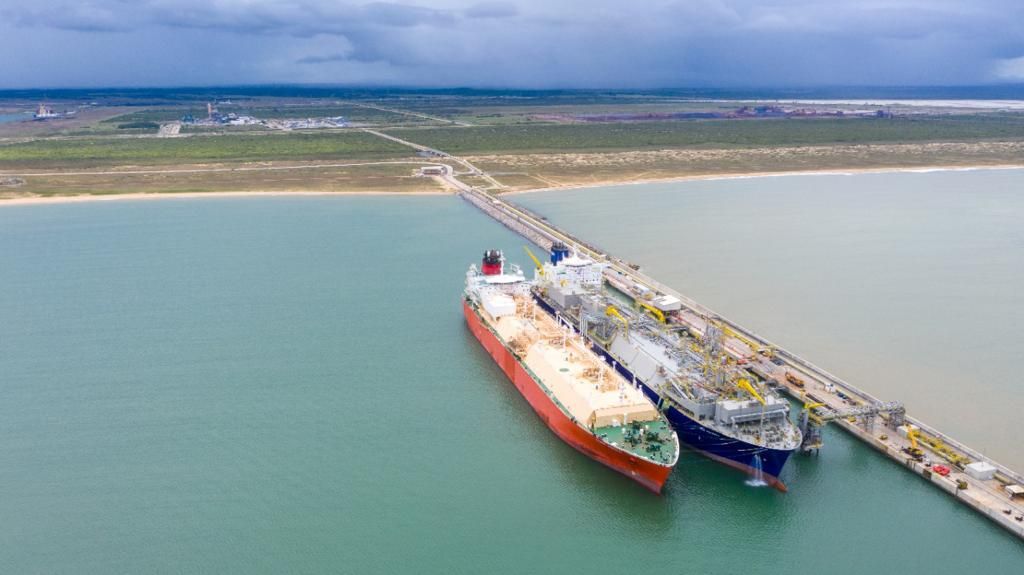 Brazilian LNG-to-power project gets first cargo