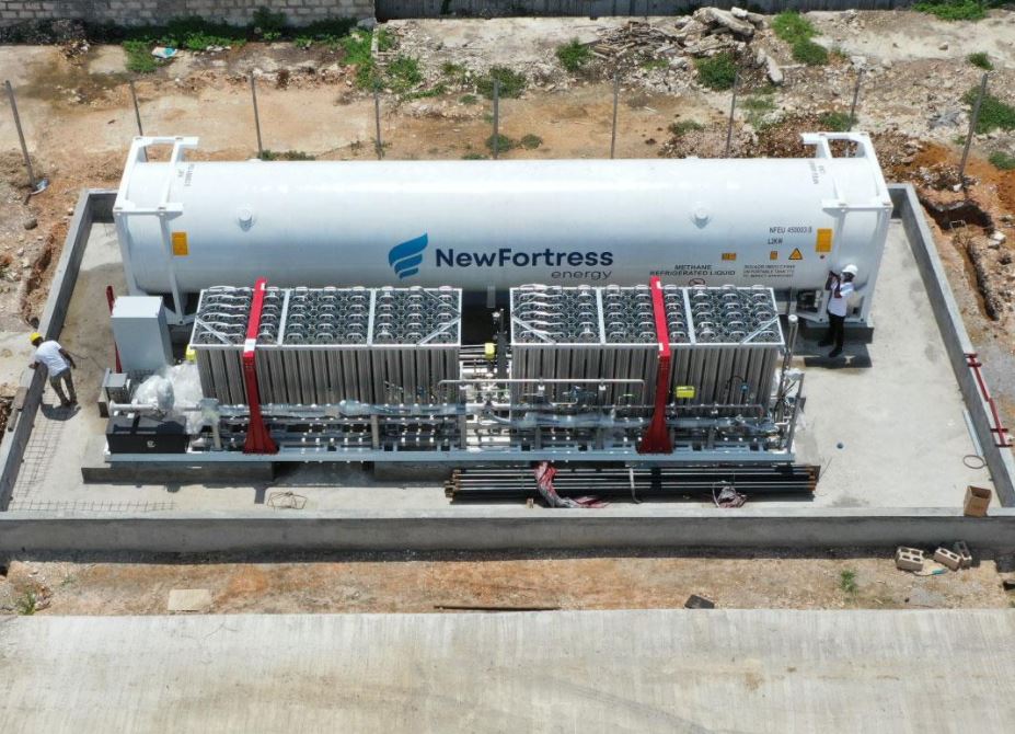 New Fortress Energy inks LNG supply deals