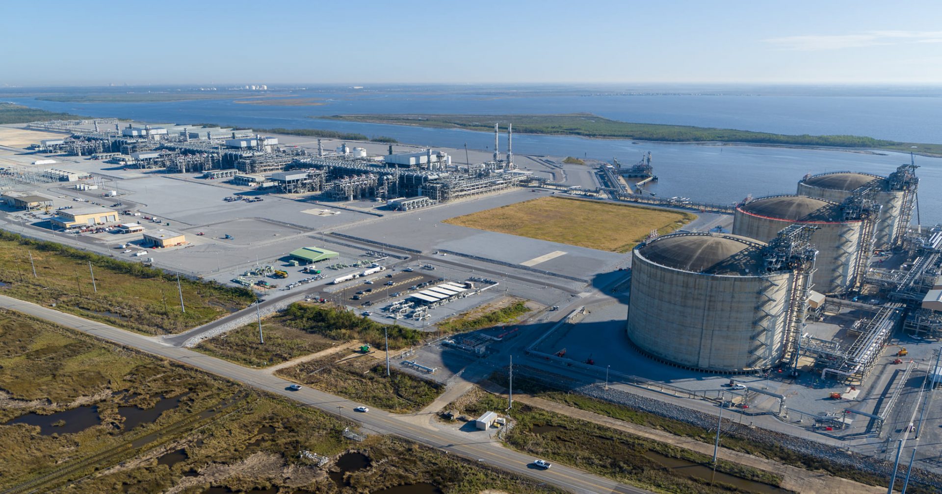 US weekly LNG exports down, Henry Hub slightly up