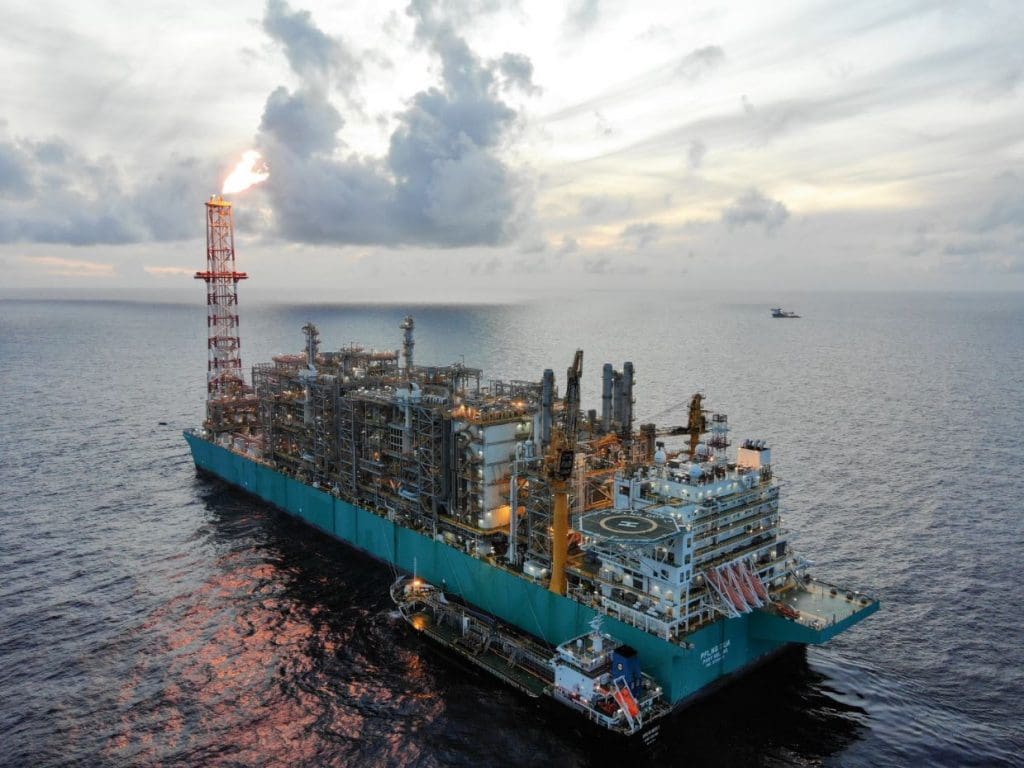 Petronas' second floater produces first LNG offshore Malaysia