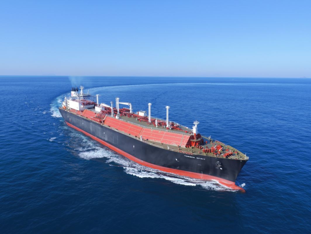 Teekay's LNG carrier rescues sailor off Bermuda