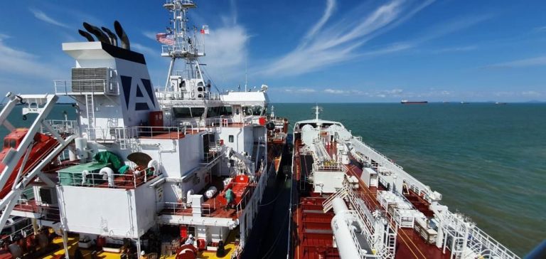 Furetank’s new LNG-powered tanker wraps up bunkering op in Malaysia