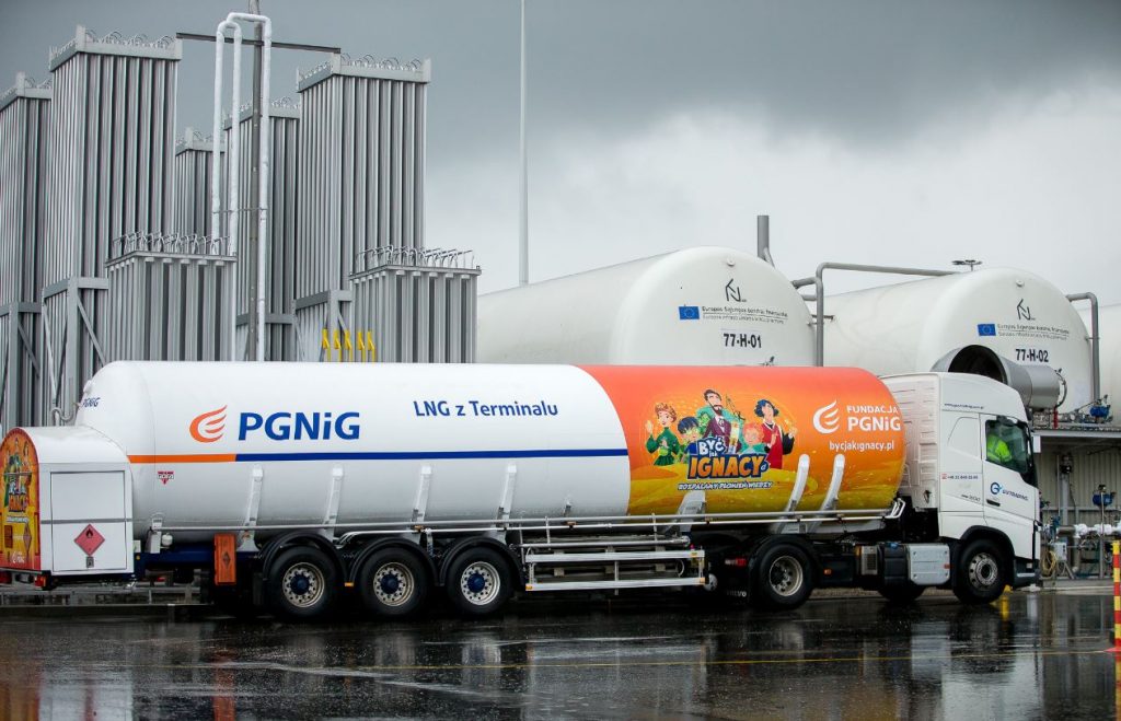 Poland’s PGNiG marks new Lithuanian LNG truck milestone - LNG Prime