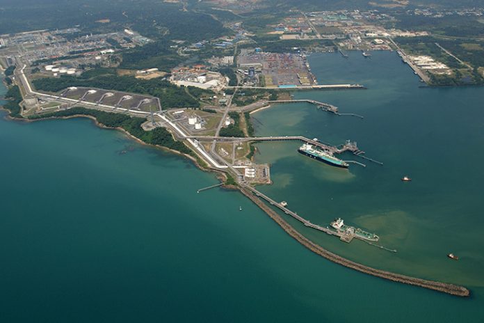 Petronas says delivers its first carbon-neutral LNG cargo to Shikoku Electric