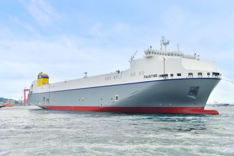 Hyundai Mipo hands over first LNG-powered Ro-Ro to CLdN