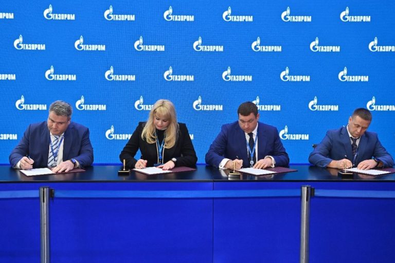 Gazprom plans more small-scale LNG projects
