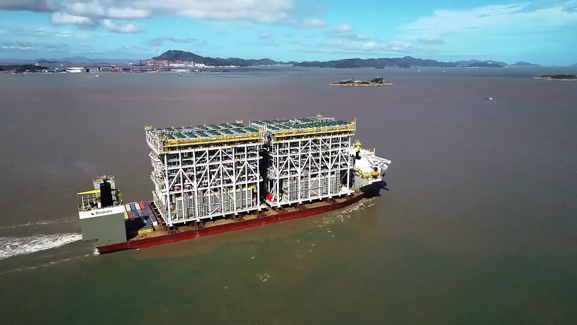 Video China's Wison delivers Arctic LNG 2 modules