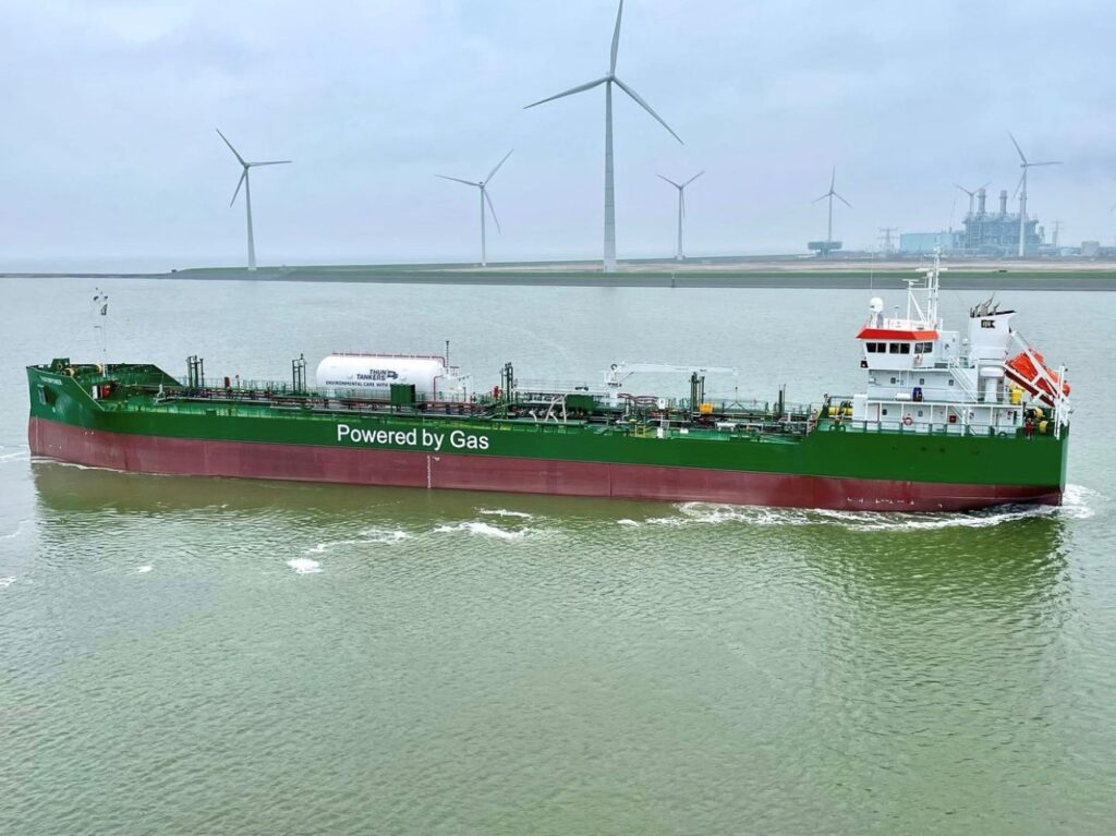 Ferus Smit delivers fourth LNG-powered newbuild to Thun Tankers