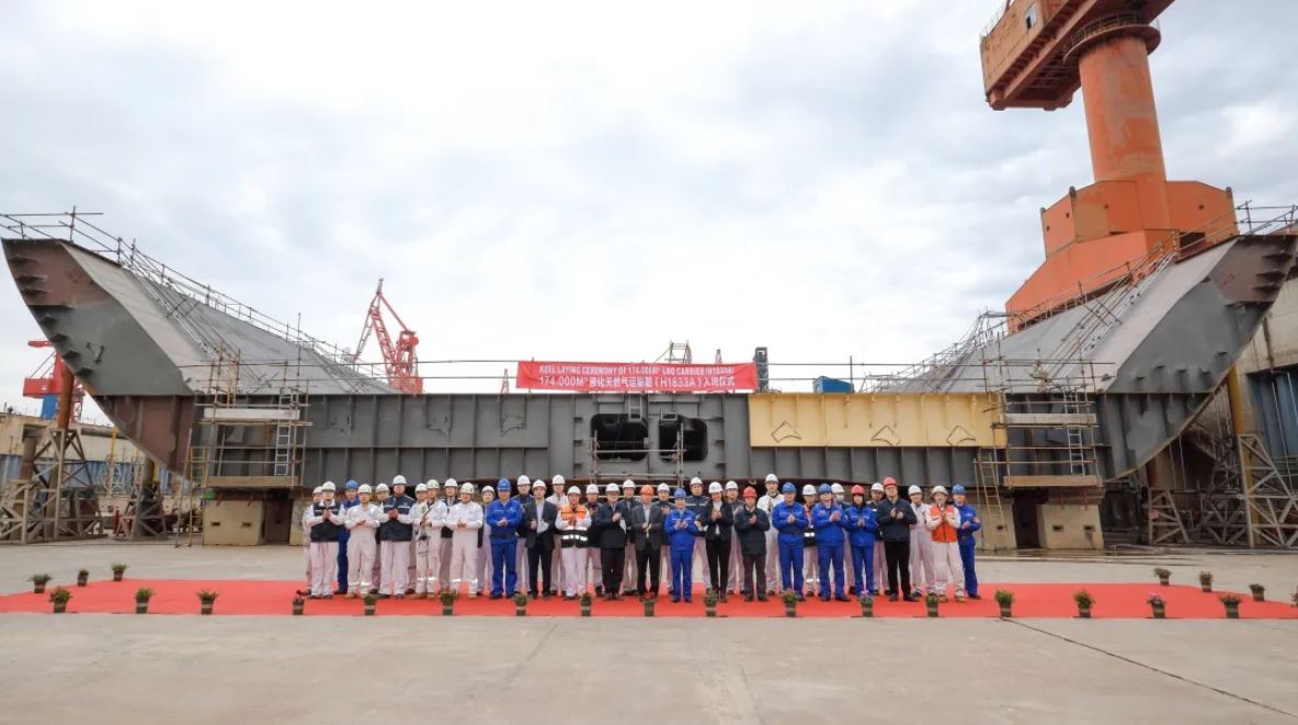 Hudong lays keel for third COSCO LNG carrier