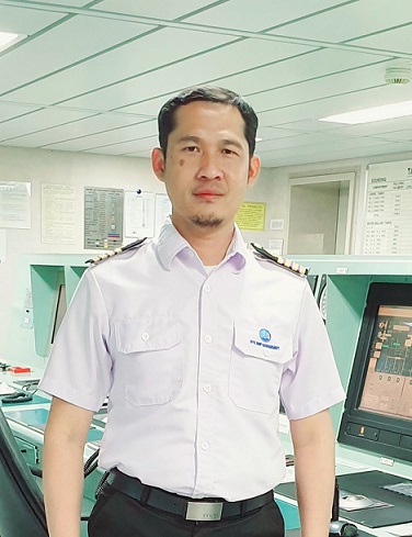NYK appoints its first Indonesian chief engineer on LNG carrier (2)
