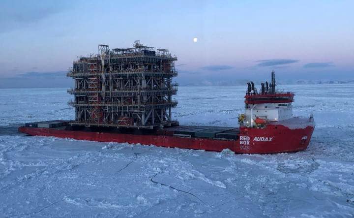 Novatek receives Arctic LNG 2 module via NSR at Murmansk yard