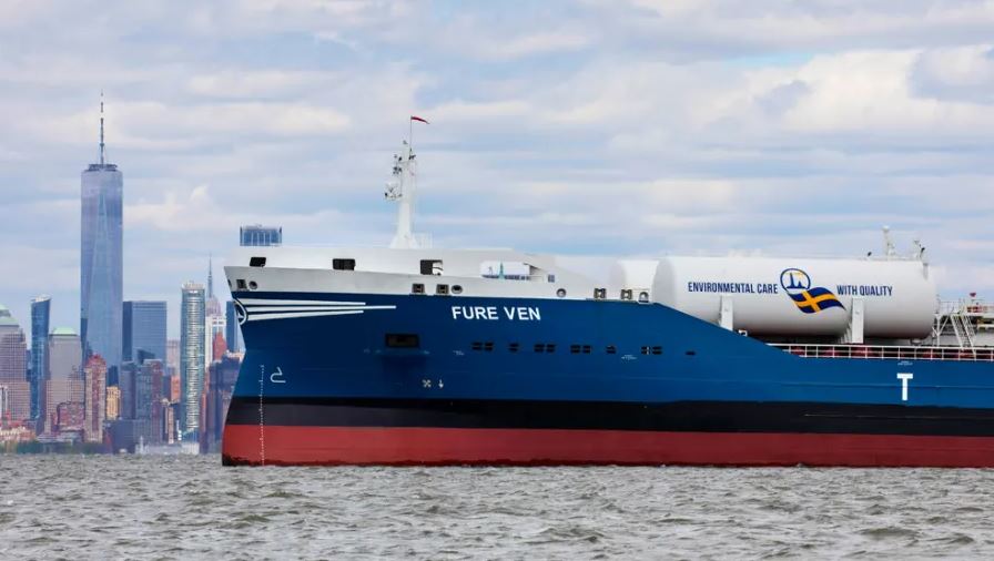 Sweden's Furetank secures bio-LNG supply for its tankers