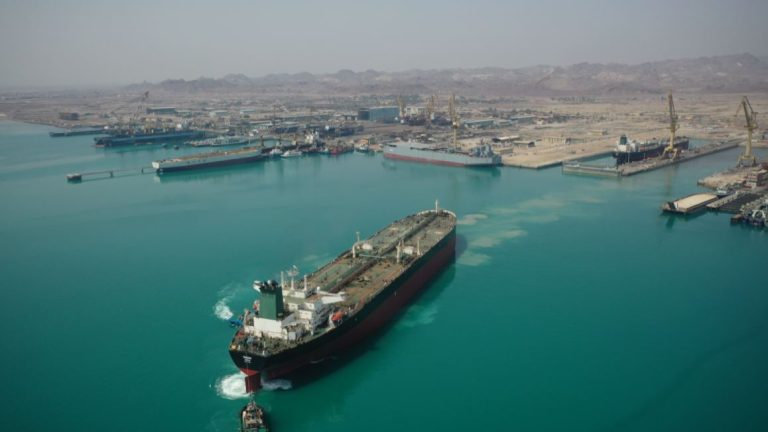 Report: Iran plans first LNG-powered Aframax tanker