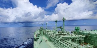 LNG carrier BW Lilac rescues two Germans off Puerto Rico