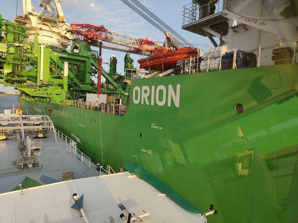 Titan LNG bunkers DEME's offshore installation vessel Orion - LNG Prime