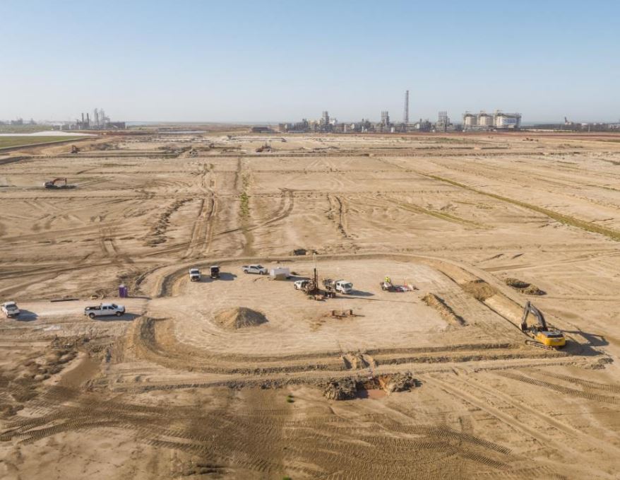 Cheniere gets more time to build Corpus Christi LNG expansion project