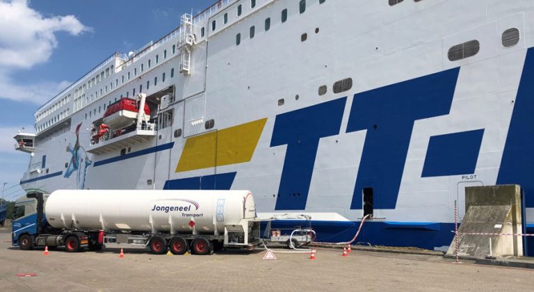 Avenir starts long-term LNG deliveries to Germany's TT-Line