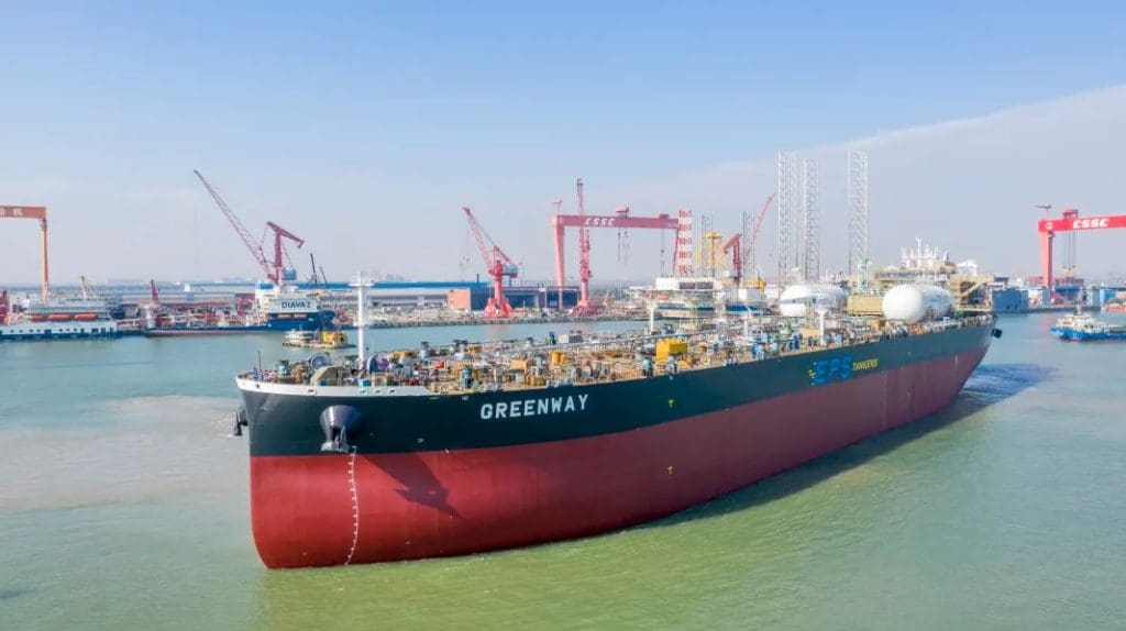 EPS takes delivery of first LNG-powered Suezmax tanker from GSI