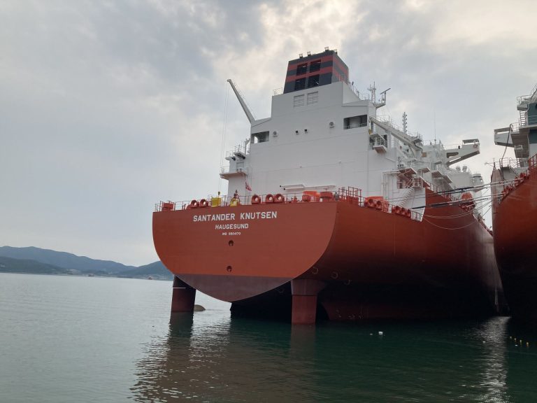 Knutsen takes delivery of Shell-chartered LNG carrier in South Korea