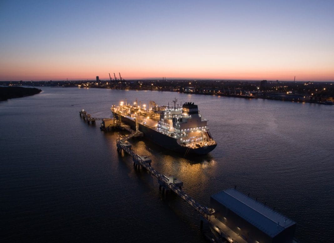 Lithuanian FSRU Wraps Up 300th STS LNG Transfer LNG Prime