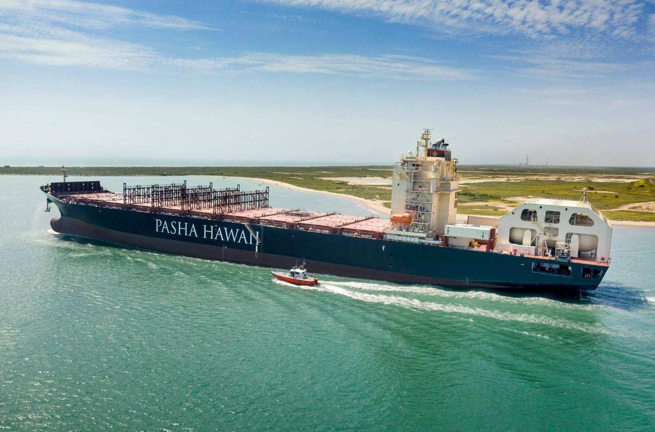 Pasha Hawaii welcomes LNG-powered containership in its fleet