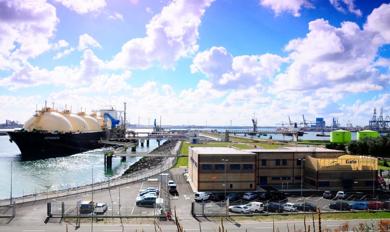 Rotterdam LNG throughput rises 46 percent in first half