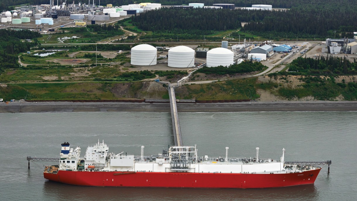 Marathon secures more time for Kenai LNG import plans