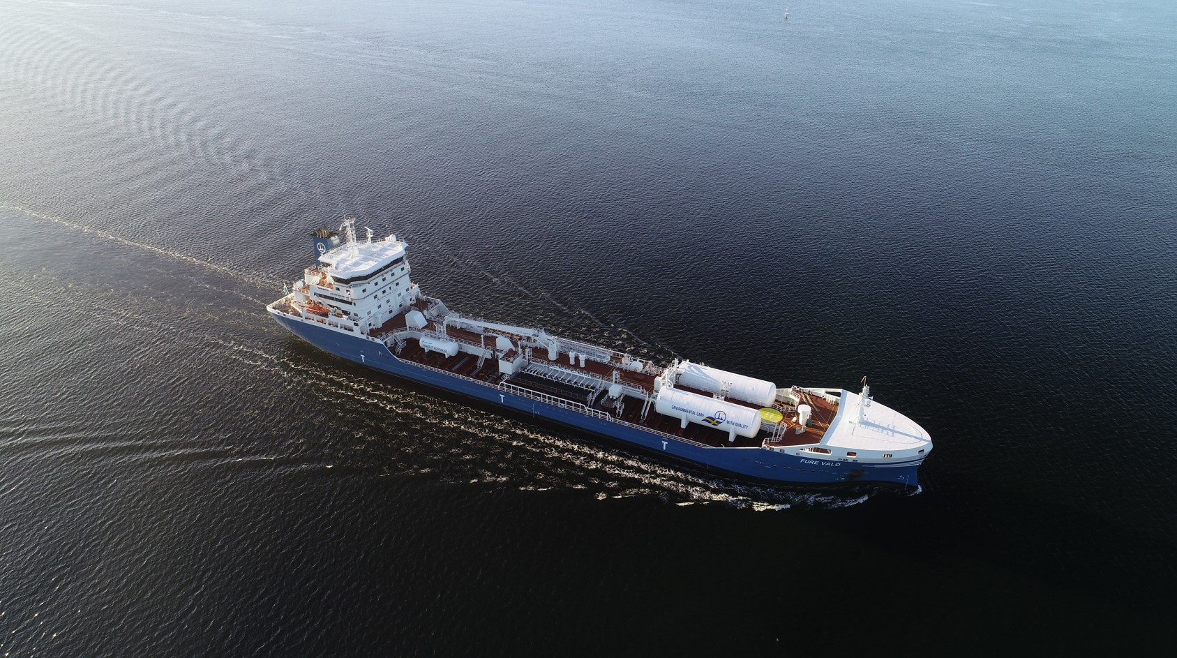 Furetank orders two more LNG-powered tankers in China