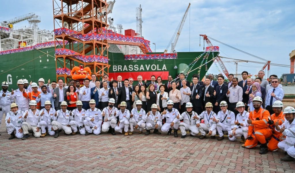 Pavilion and TotalEnergies name MOL's LNG bunkering newbuild in Singapore