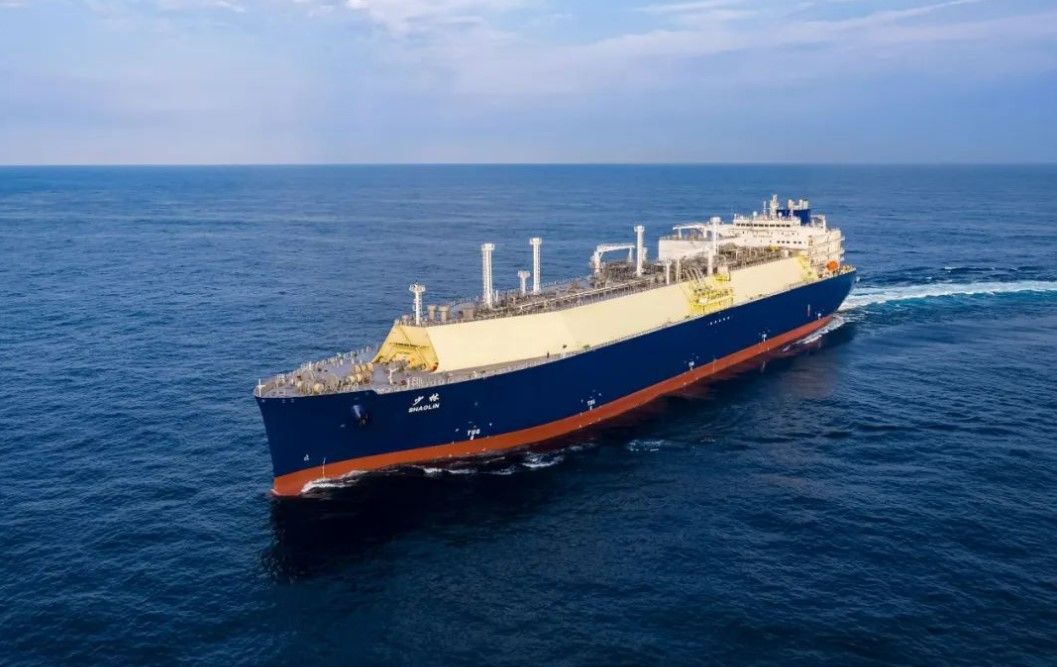 Hudong-Zhonghua delivers first LNG carrier to Cosco and PetroChina
