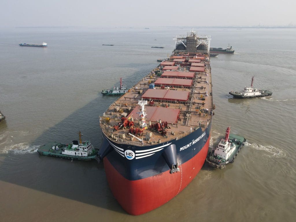 Himalaya Shipping's LNG-powered bulkers launched in China