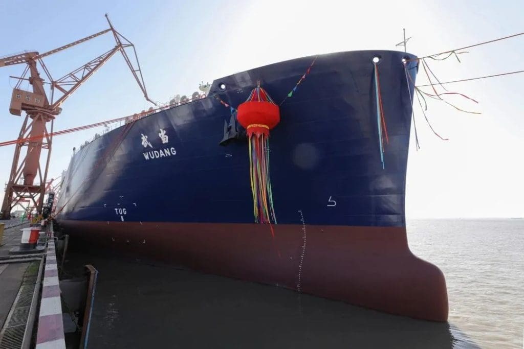 Hudong-Zhonghua delivers second LNG carrier to Cosco and PetroChina