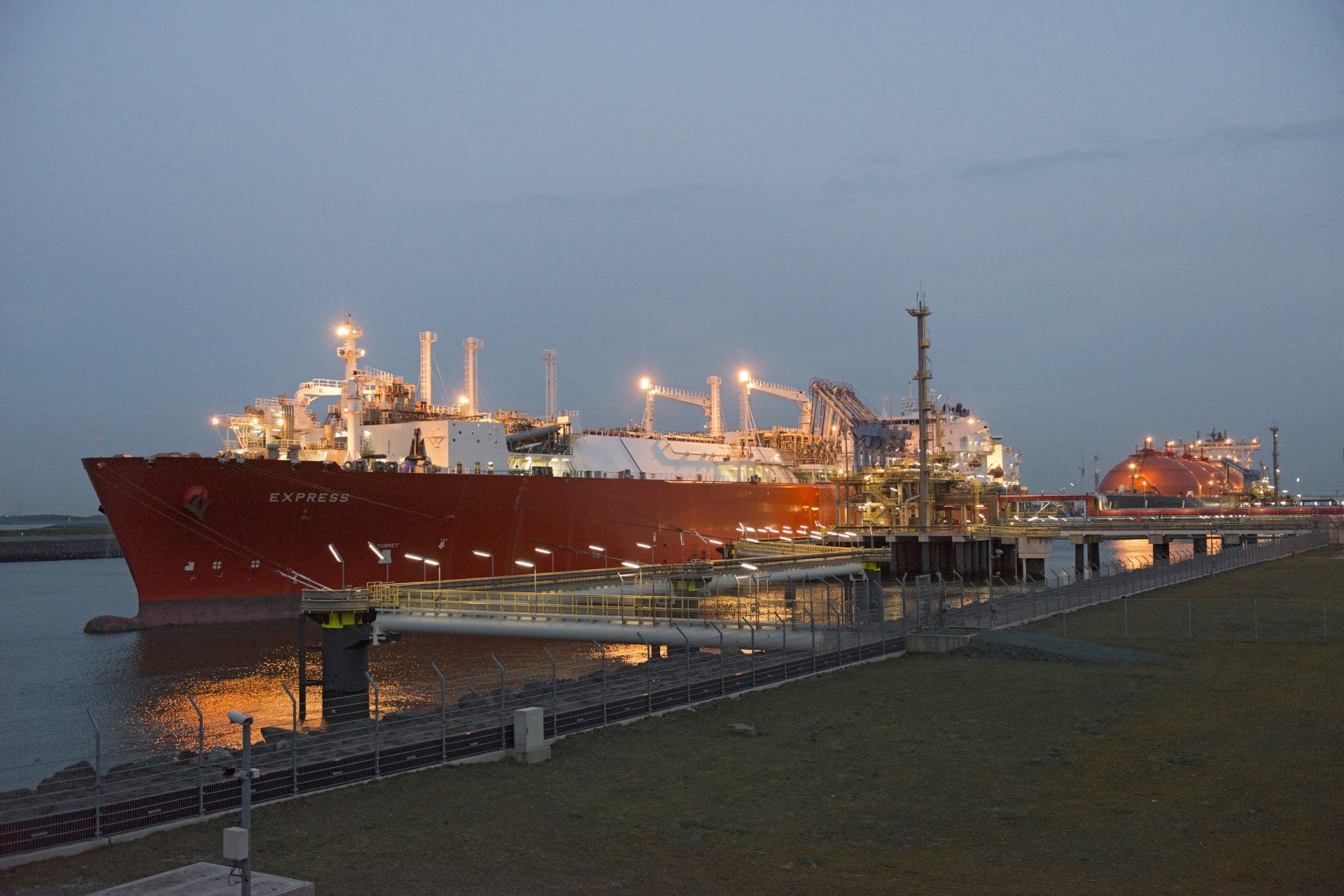 Dutch Gate LNG terminal reports minor sendout issues - LNG Prime
