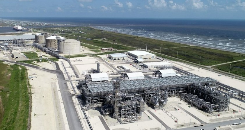 Freeport LNG pushes back restart to January