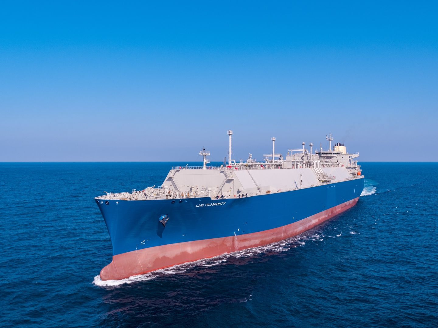JP Morgan, Shell take delivery of newbuild LNG carrier