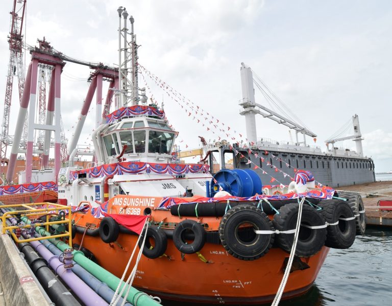 Singapore’s Sembcorp Marine names first LNG hybrid tug