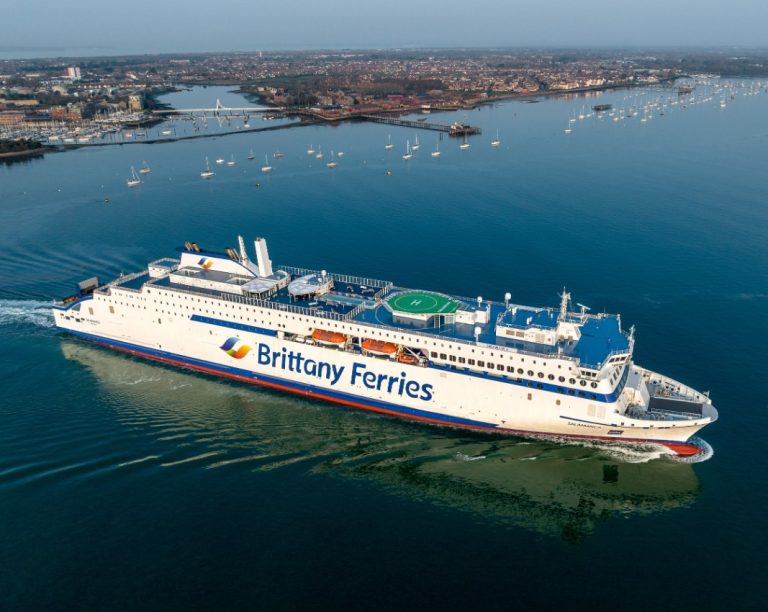 China Merchants yard kicks off work on new LNG-powered ferry for Stena