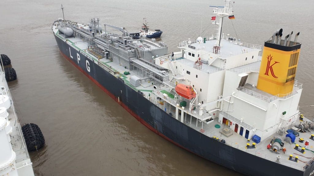 Brunsbuettel FSRU Wraps Up First LPG Op - LNG Prime