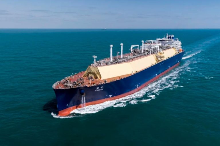 Hudong-Zhonghua delivers third LNG carrier to Cosco and PetroChina