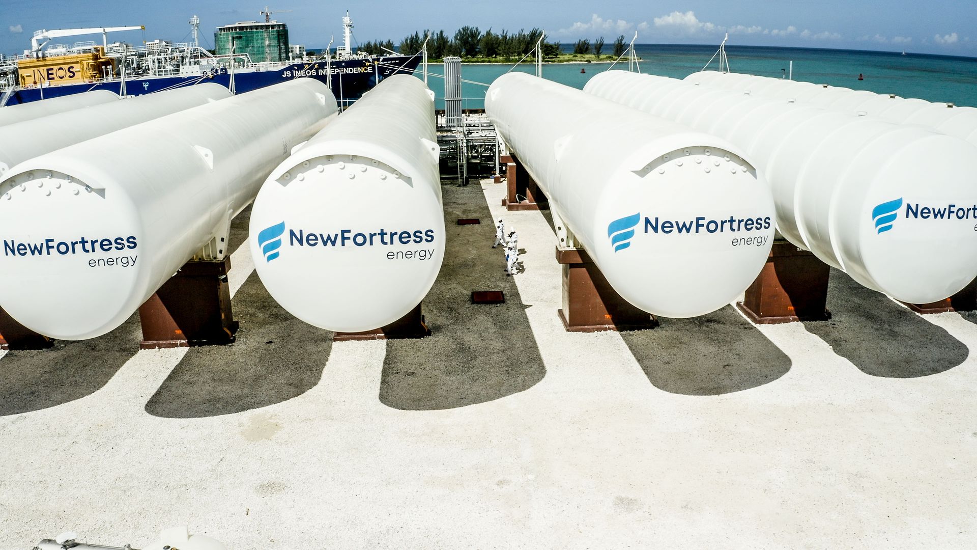 New Fortress inks Puerto Rico power generation deal