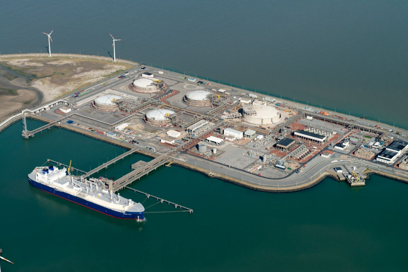 Zeebrugge LNG expansion work progresses