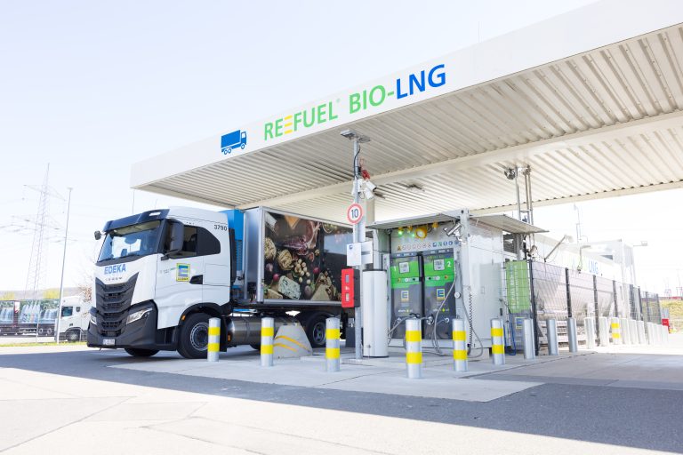 Germany’s Edeka to replace diesel fleet with 700 Iveco LNG trucks