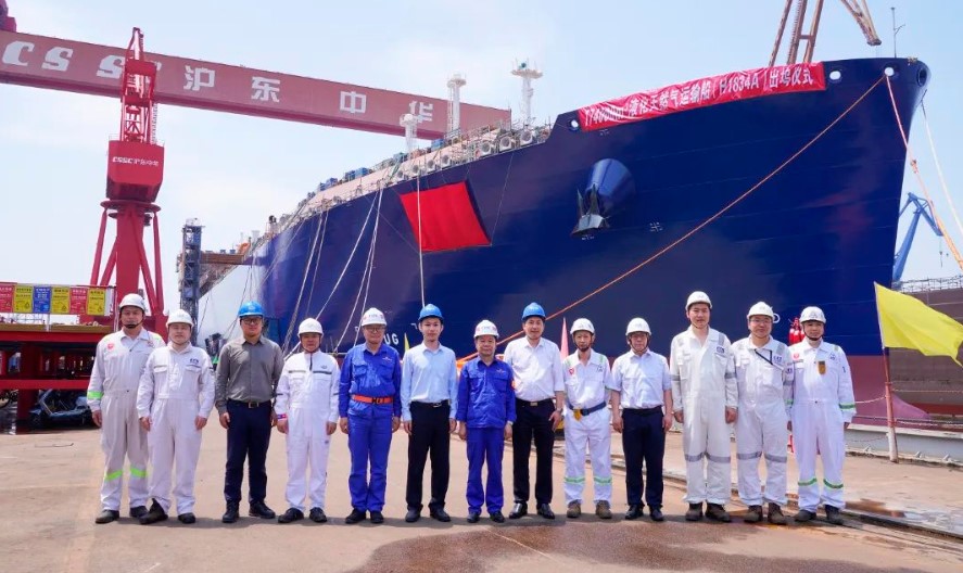 Hudong-Zhonghua launches fourth Cosco LNG carrier