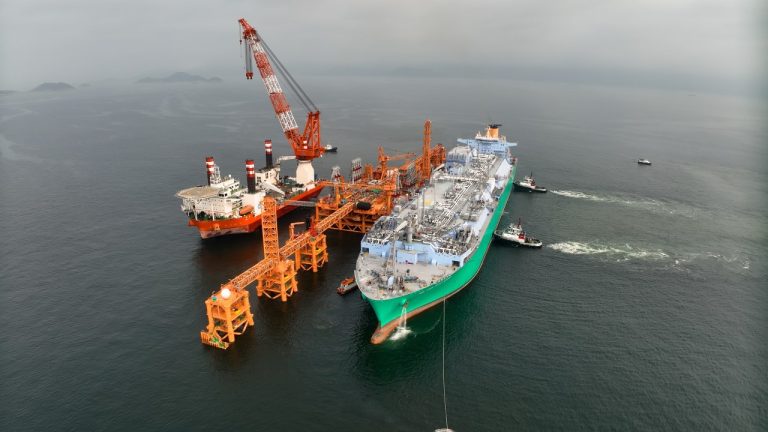 Hong Kong's first FSRU terminal set to get commissioning LNG cargo