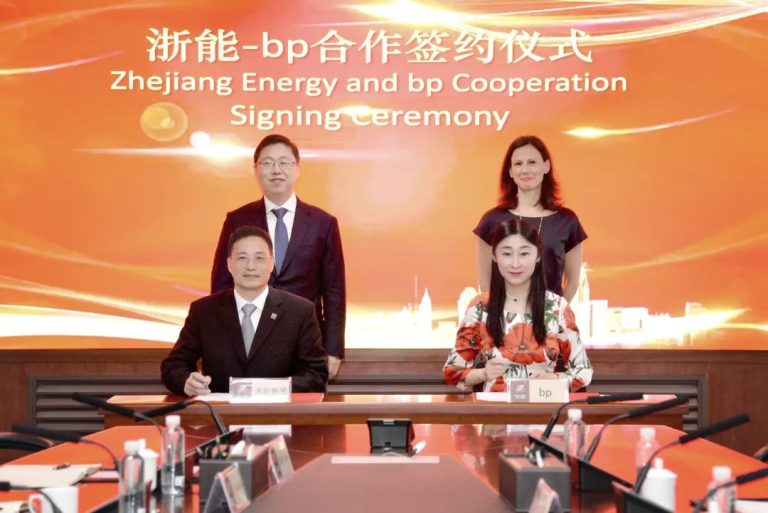 BP seals LNG trucking pact with China's Zhejiang Energy