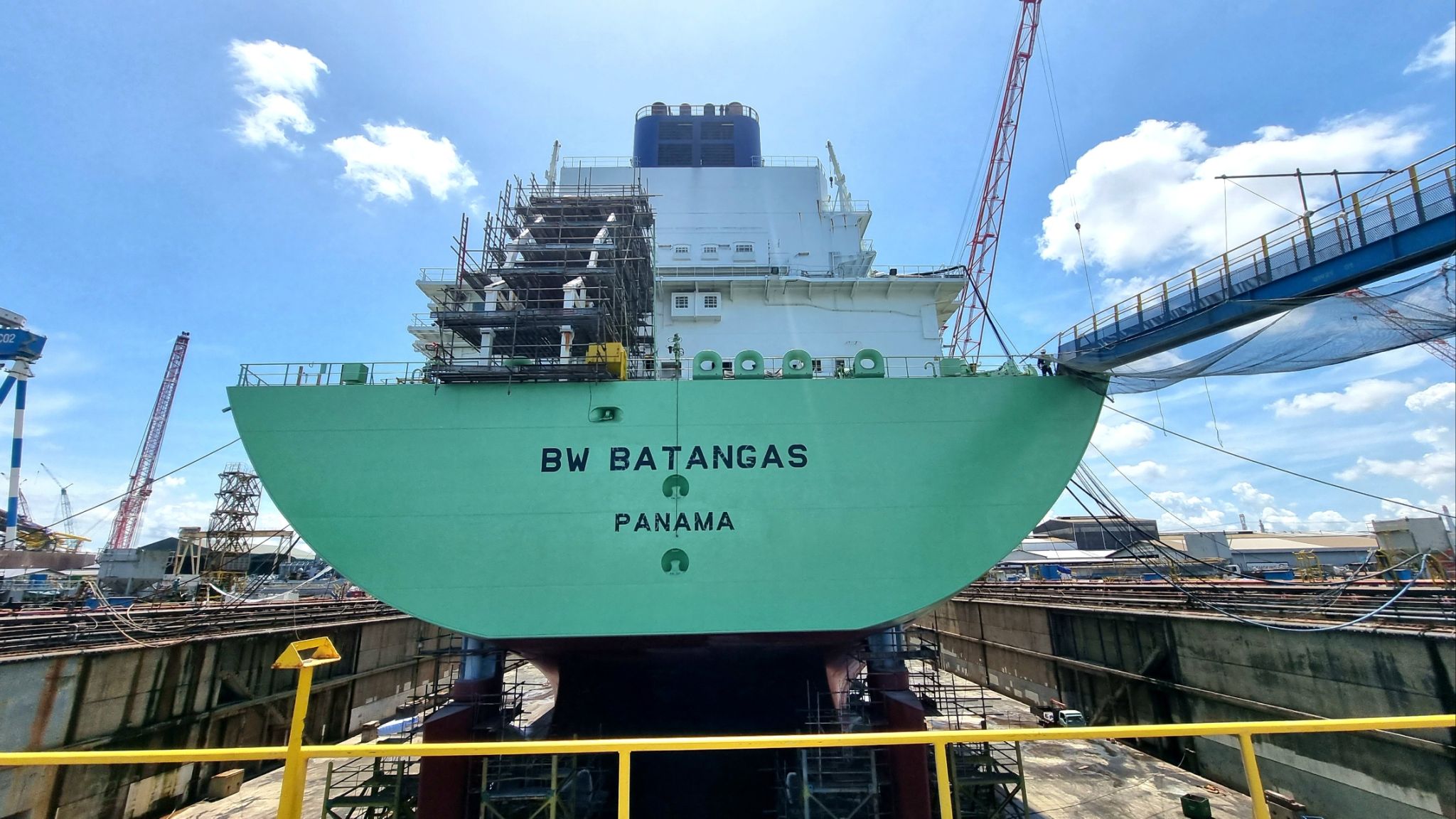 First Gen seeks one spot LNG cargo for Batangas FSRU terminal