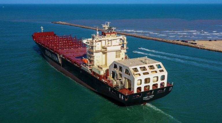 Pasha Hawaii takes delivery of new LNG-powered containership