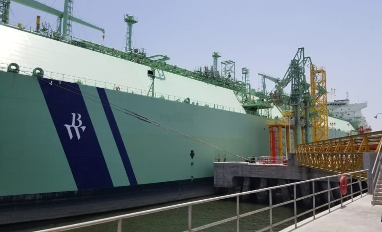 Trafigura offers two spot LNG cargoes to Pakistan