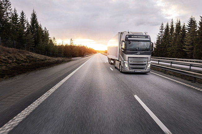 Linde to deploy Volvo LNG trucks in Canada