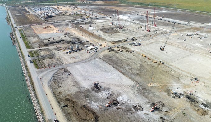 Construction progresses on Sempra's Port Arthur LNG terminal